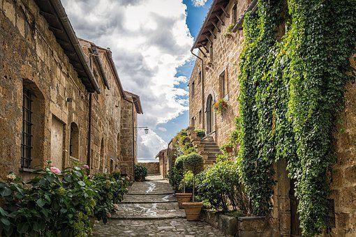 Best Places in Italy To Visit on A Road Trip